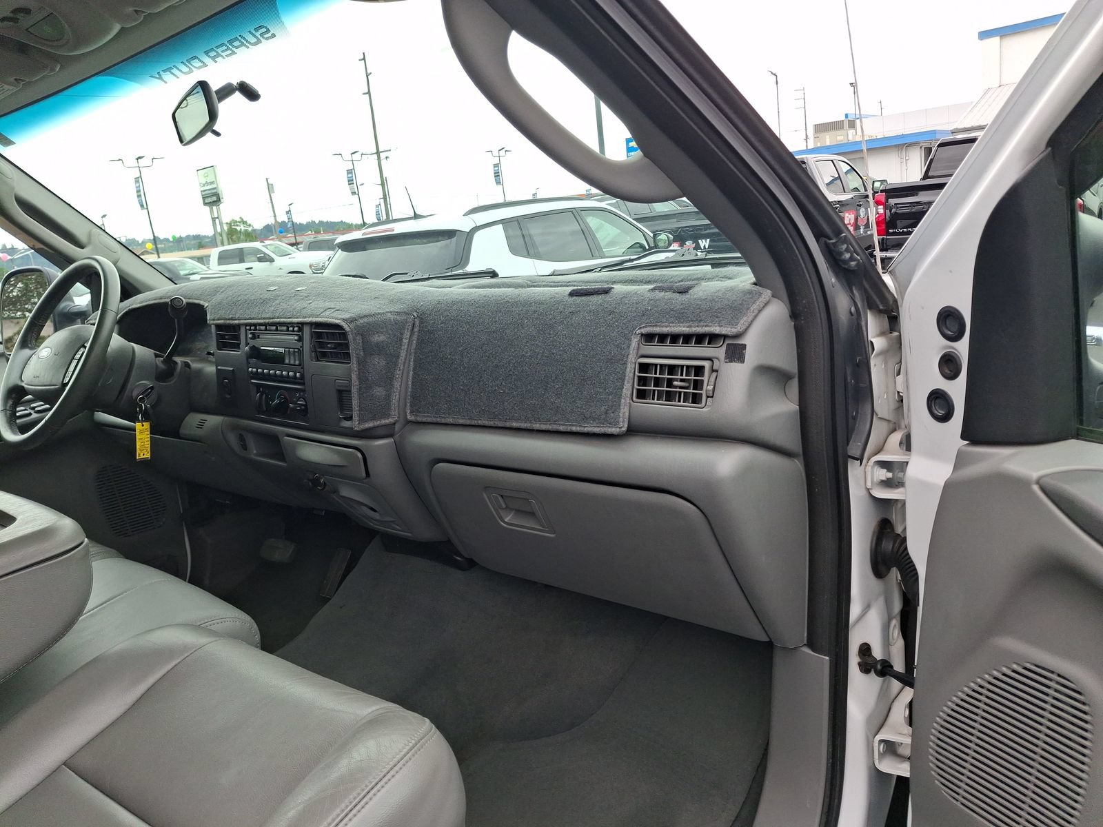 Used 2004 Ford F250 XL RWD image 19