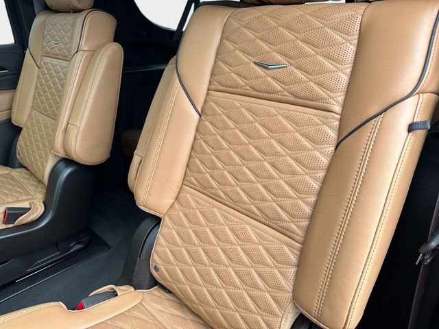 Certified 2024 Cadillac Escalade ESV Premium Luxury w/ Performance Package image 14