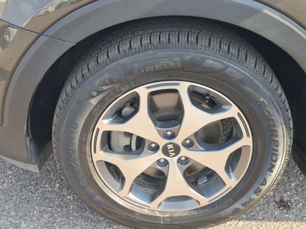 Certified 2021 Kia Telluride EX image 20