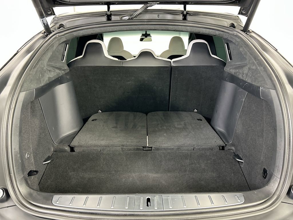 Used 2021 Tesla Model X Performance image 27