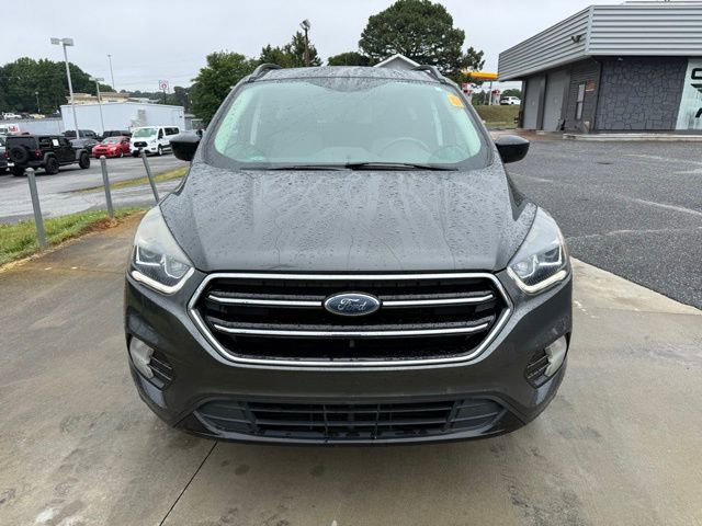 Used 2018 Ford Escape SE w/ SE Sport Appearance Package AWD/4WD image 3