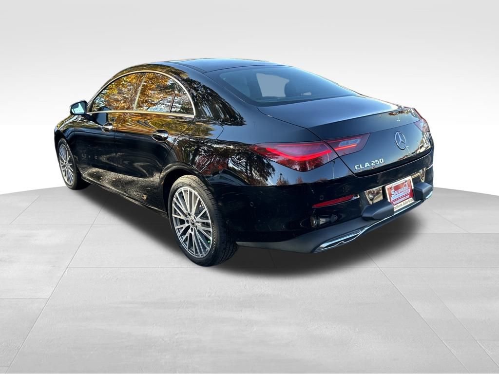 Used 2025 Mercedes-Benz CLA 250 4MATIC video 3