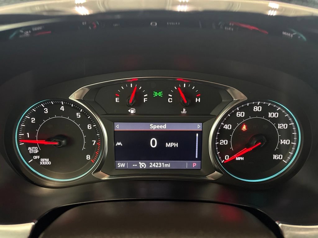 Used 2023 Chevrolet Traverse LT AWD/4WD image 38