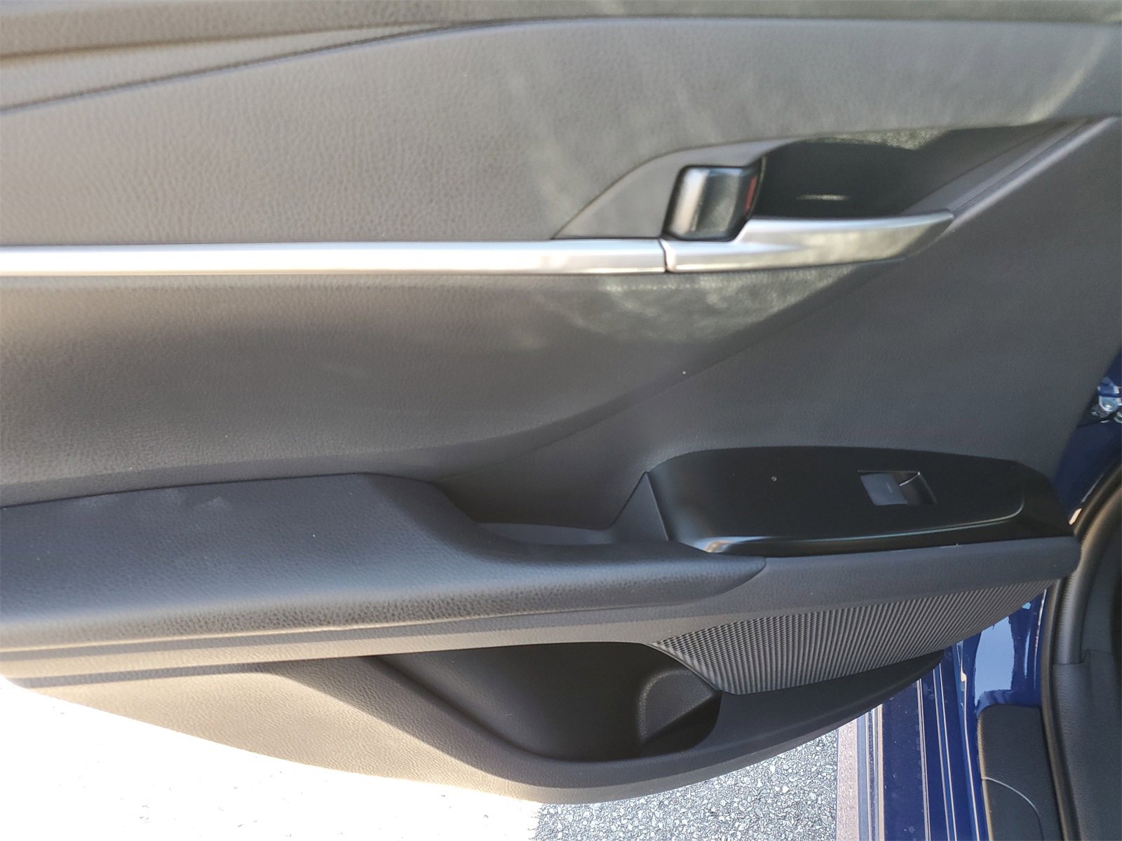 New 2026 Toyota Camry SE image 16