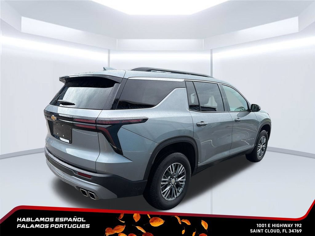 Used 2025 Chevrolet Traverse LT FWD image 5