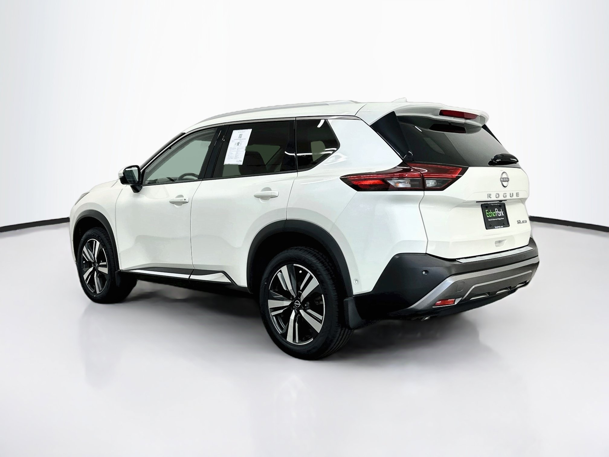 Used 2023 Nissan Rogue SL w/ SL Premium Package AWD/4WD image 5