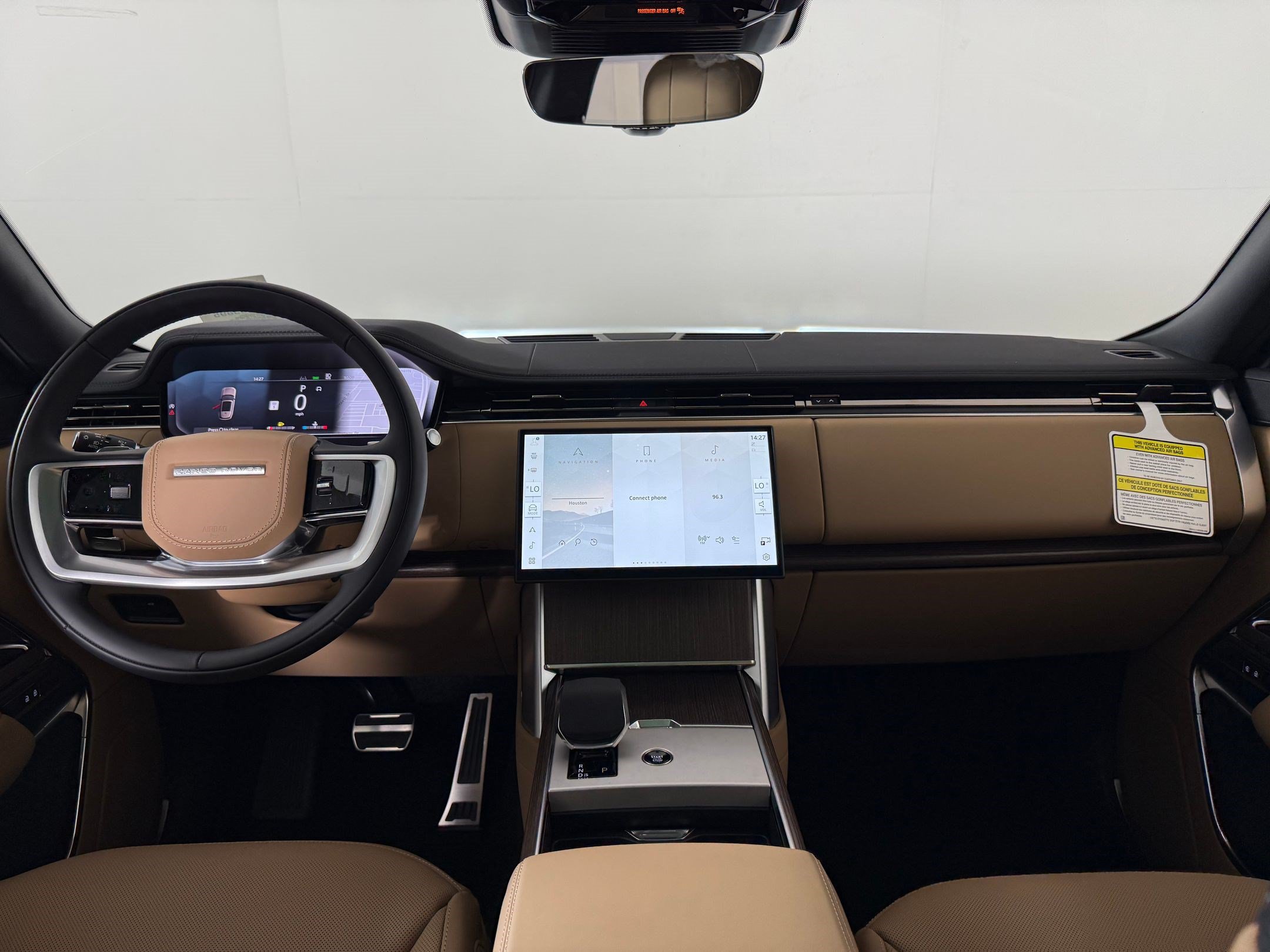 New 2026 Land Rover Range Rover Long Wheelbase SE AWD/4WD image 16