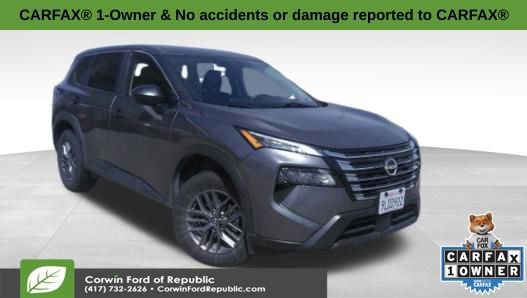 Used 2024 Nissan Rogue S image 2