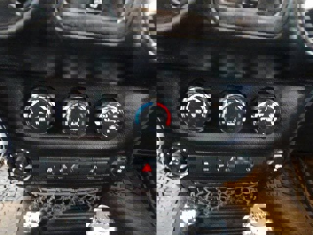 Used 2017 Jeep Wrangler Unlimited Sport image 10