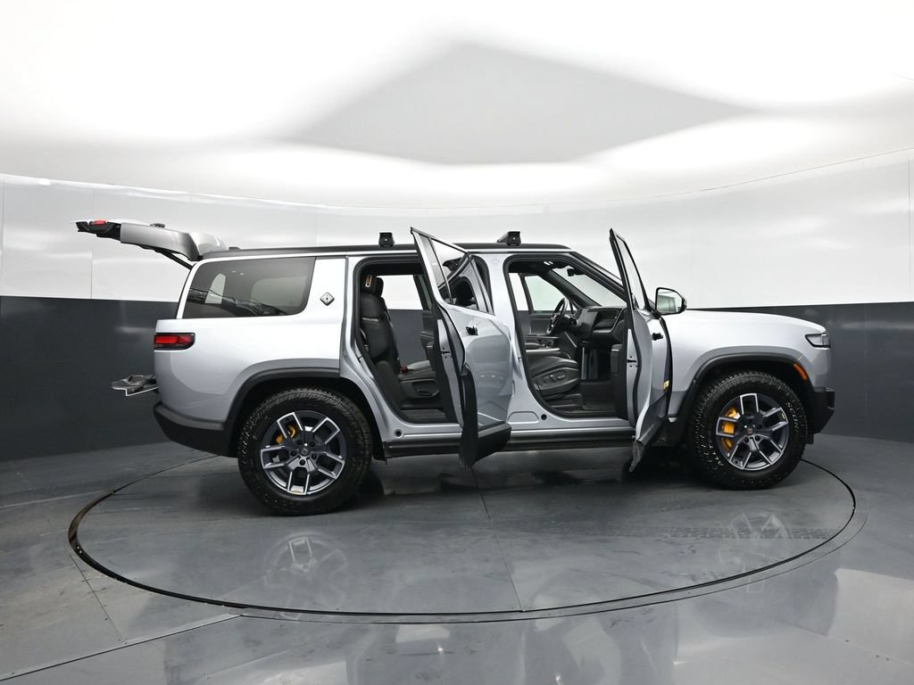 Used 2023 Rivian R1S Adventure Quad AWD/4WD image 5