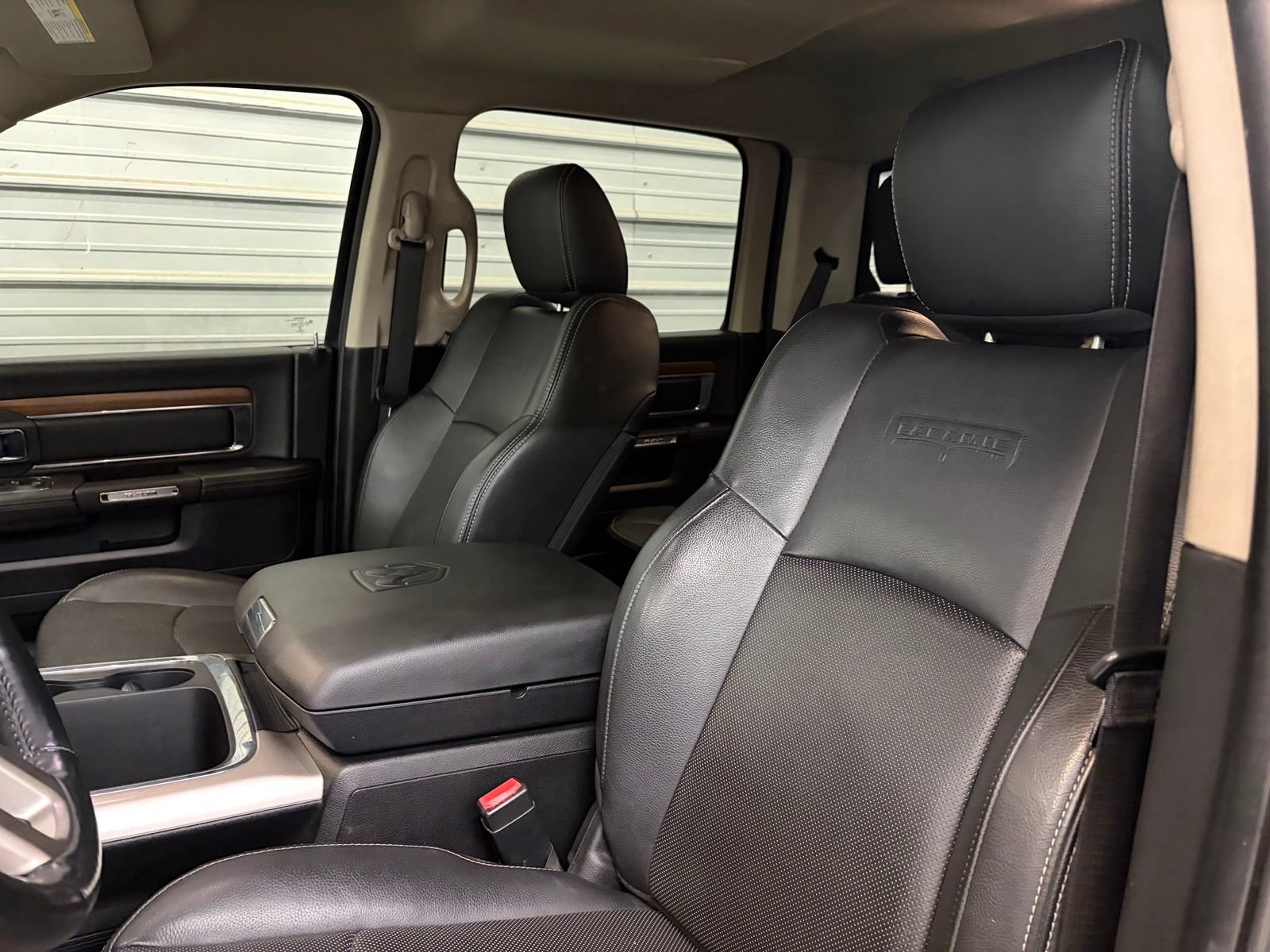 Used 2017 RAM 3500 Laramie AWD/4WD image 13