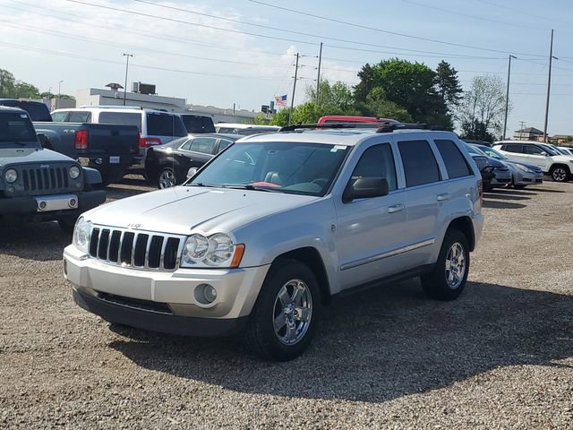 Used 2006 Jeep Grand Cherokee Limited AWD/4WD image 2