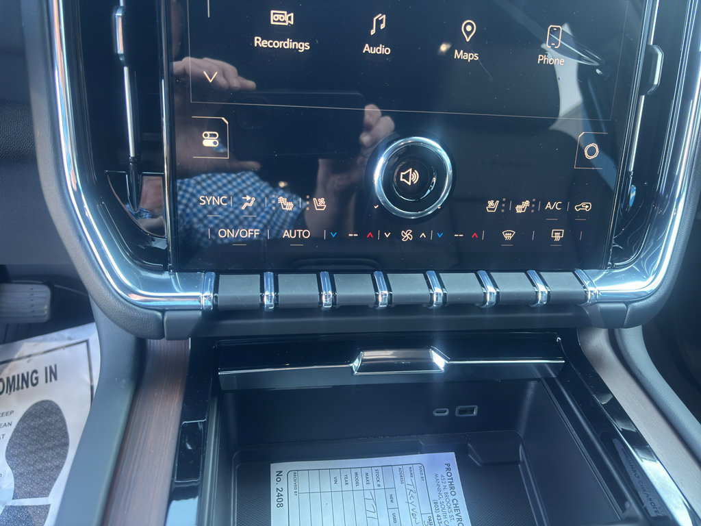 New 2026 GMC Yukon Denali w/ Sun & Power Step Package image 20