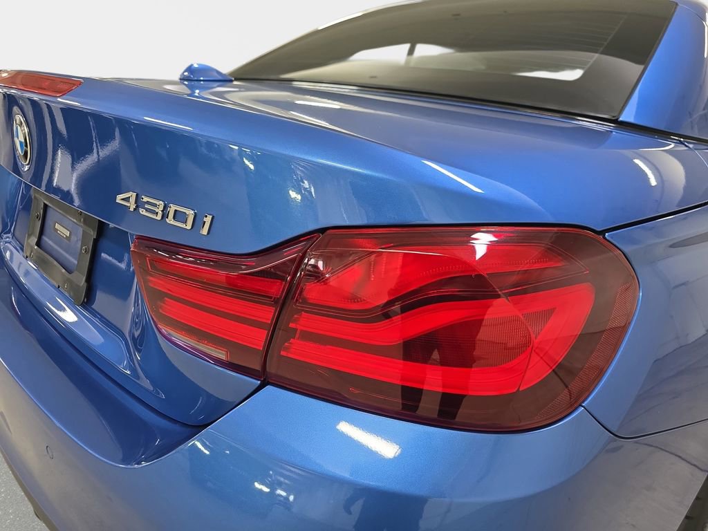 Used 2020 BMW 430i Convertible w/ M Sport Package image 32