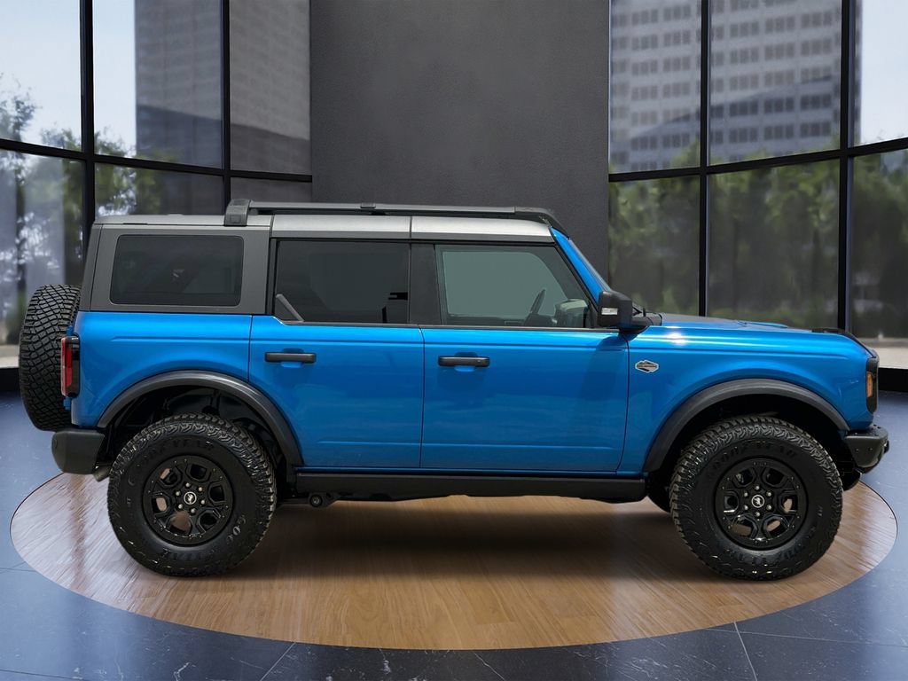 Certified 2022 Ford Bronco Wildtrak AWD/4WD image 2