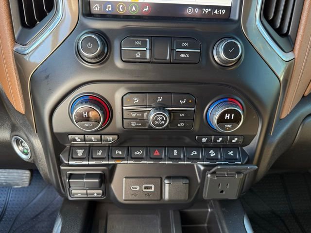 Used 2021 Chevrolet Silverado 3500 High Country w/ Z71 Off-Road Package AWD/4WD image 24