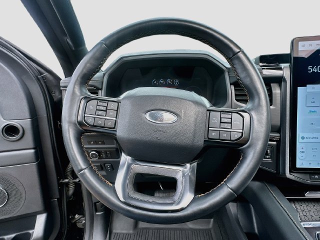 Used 2023 Ford Expedition Platinum AWD/4WD image 12