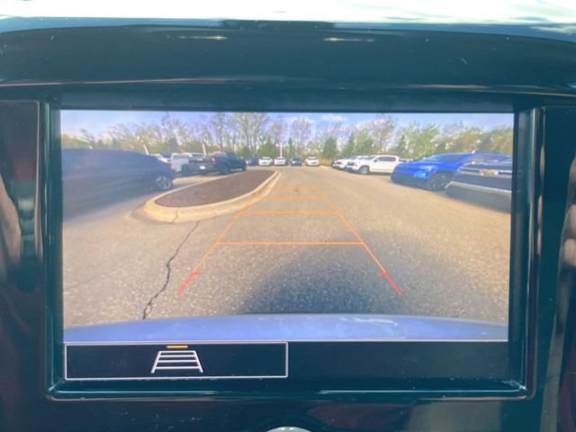 Used 2020 Chevrolet Traverse LS AWD/4WD image 14