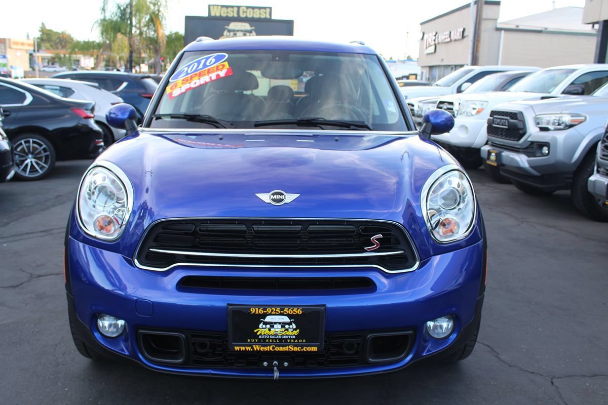 Used 2016 MINI Cooper Countryman S FWD image 3