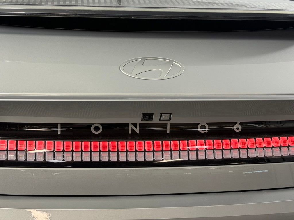 Used 2024 Hyundai Ioniq 6 SEL RWD image 12