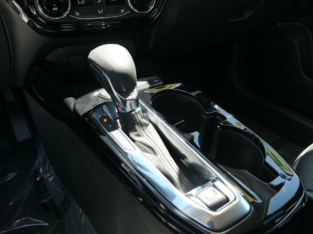 Used 2026 Chevrolet Trax ACTIV FWD image 21