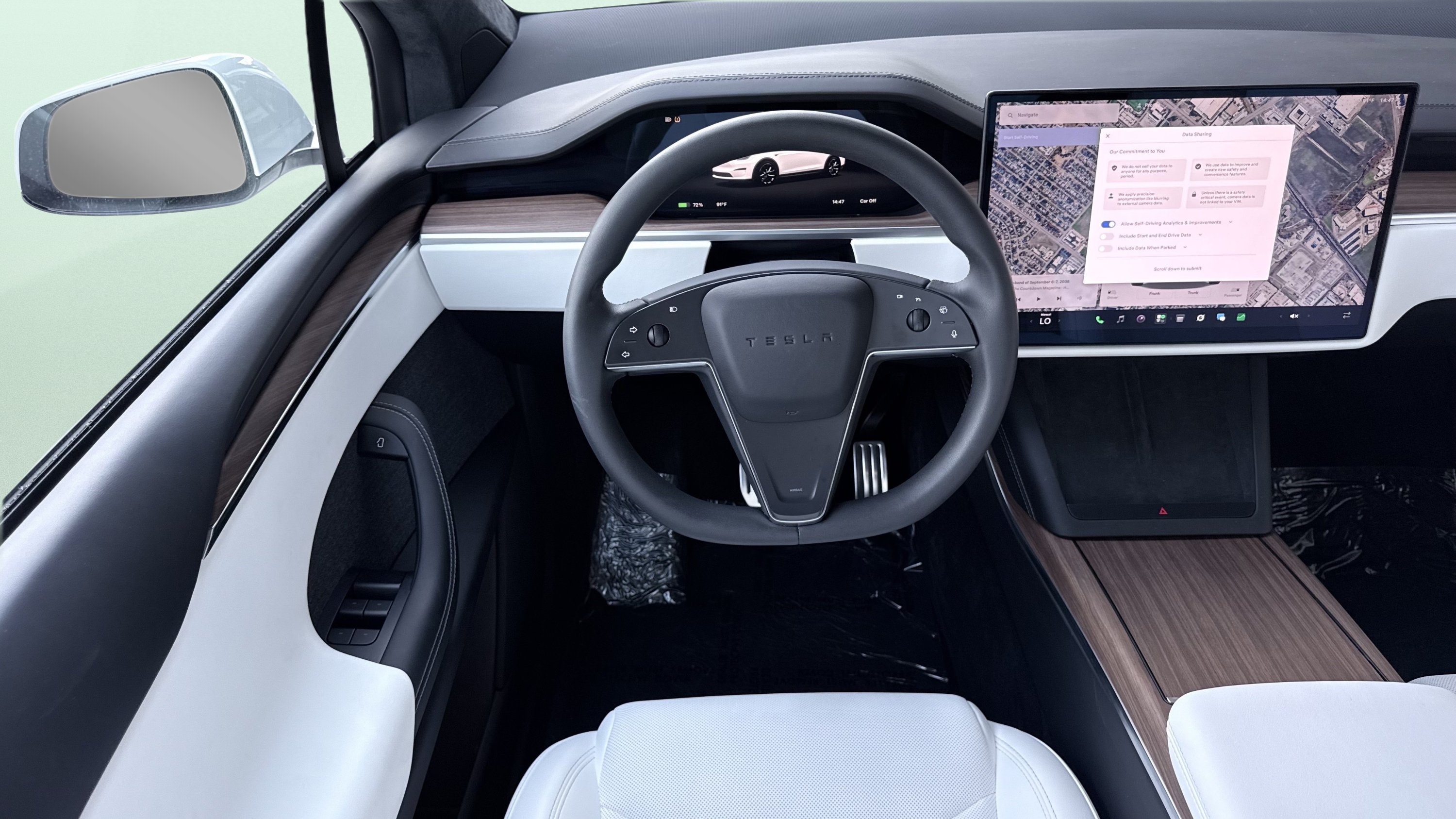 Used 2025 Tesla Model X AWD/4WD image 52