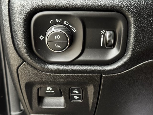 Used 2021 RAM 1500 Big Horn RWD image 23