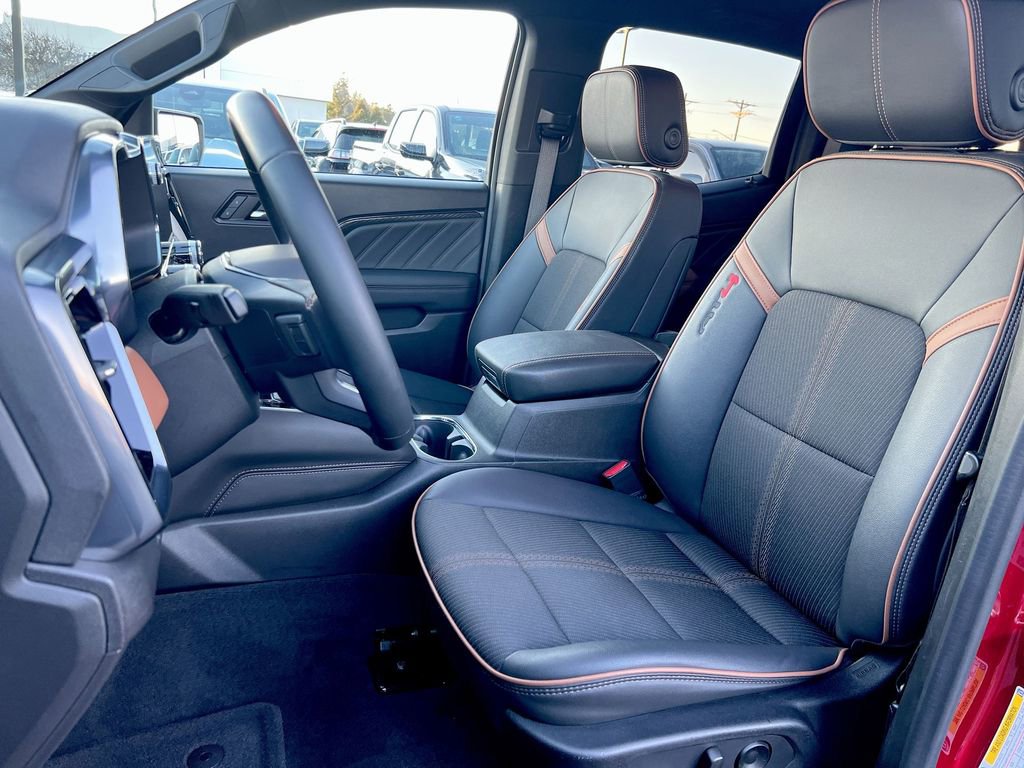 Used 2024 GMC Canyon AT4 w/ Canyon Safety Plus Package image 17