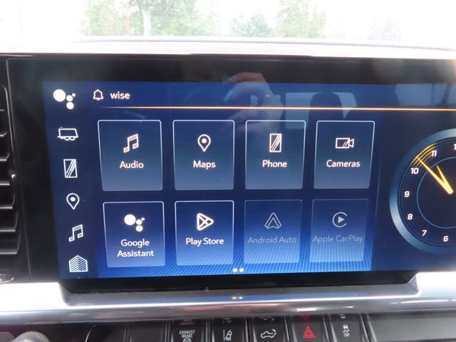 Used 2024 Chevrolet Silverado 2500 LT w/ Convenience Package image 28