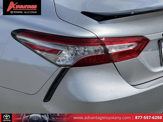 Used 2019 Toyota Camry XSE FWD image 13