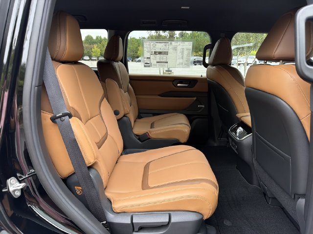 New 2026 Nissan Armada SL RWD image 17