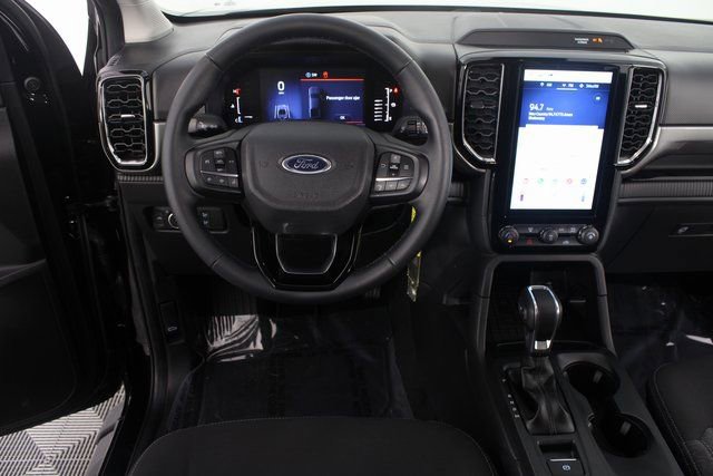 Used 2024 Ford Ranger XLT w/ FX4 Off-Road Package image 10