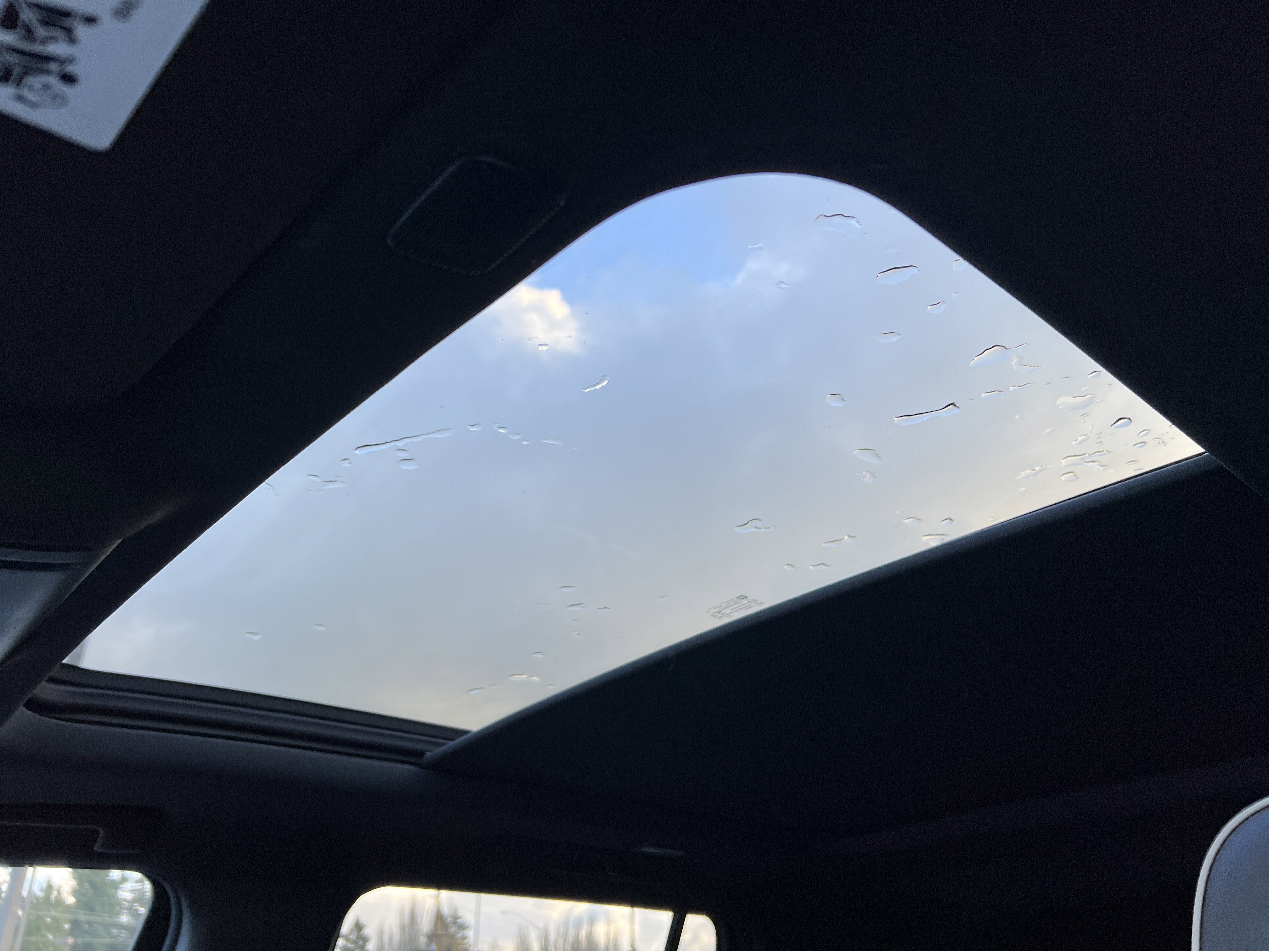 Certified 2021 GMC Yukon SLT w/ SLT Luxury Plus Package image 12