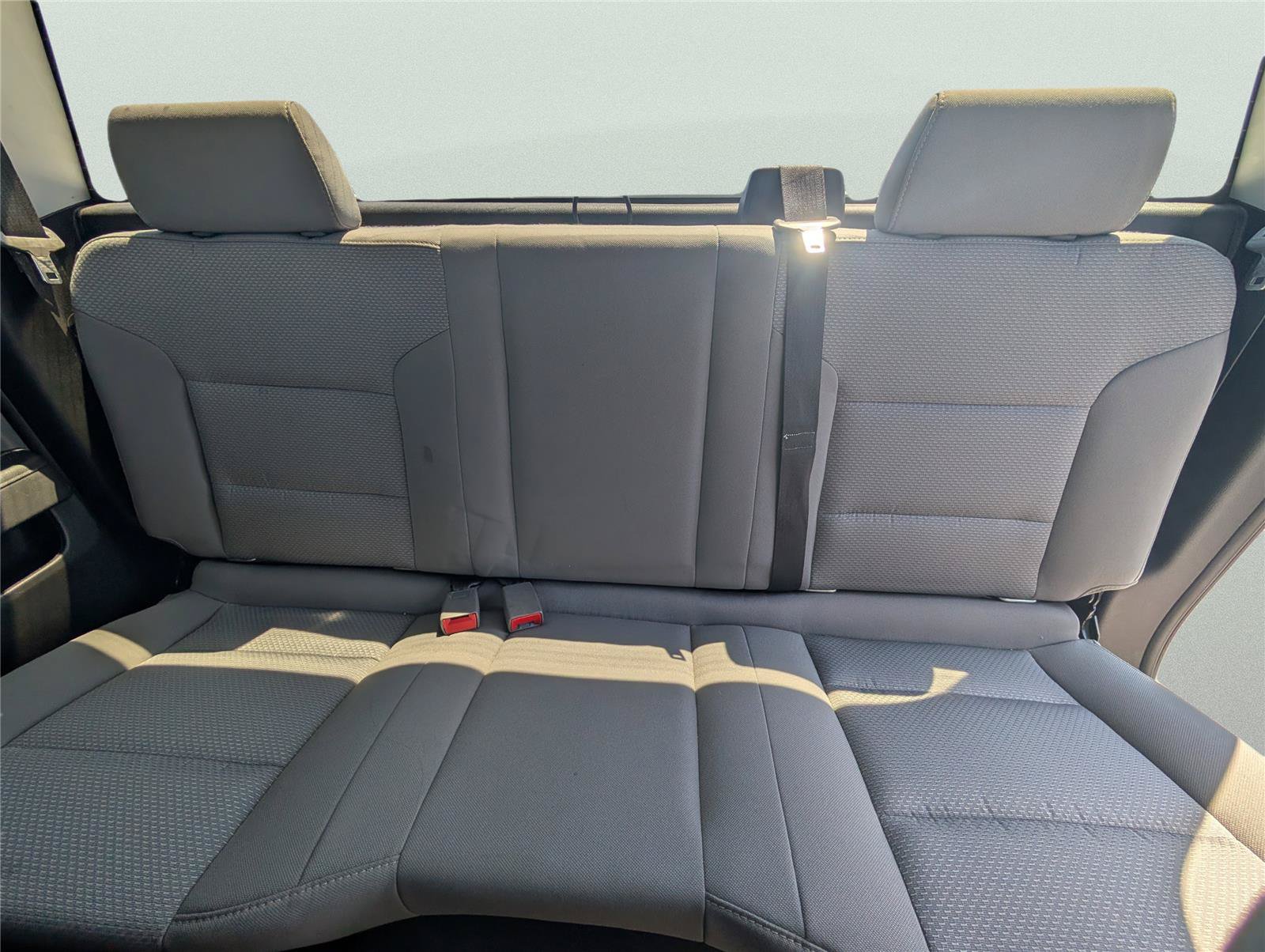 Used 2018 Chevrolet Silverado 1500 Custom w/ Custom Value Package RWD image 20