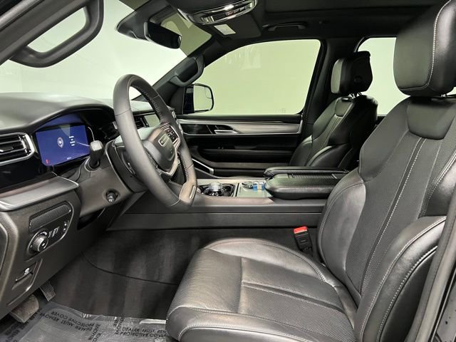 Used 2023 Jeep Wagoneer Series II w/ Convenience Group I AWD/4WD image 21