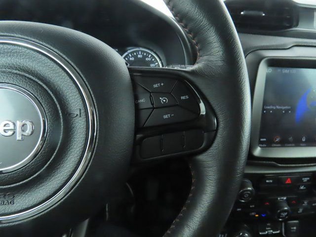 Used 2022 Jeep Renegade Trailhawk image 12