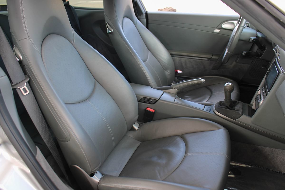 Used 2006 Porsche 911 GT3 RS image 21