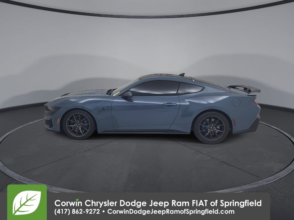 Used 2025 Ford Mustang Dark Horse image 9