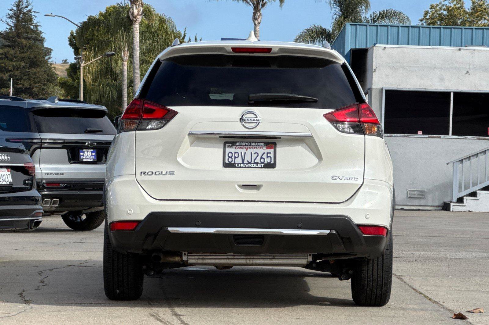Used 2020 Nissan Rogue SV w/ Sun & Sound Touring Package AWD/4WD image 7