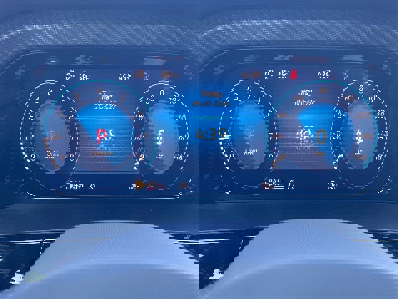 New 2026 Volkswagen Atlas Cross Sport SEL R-Line image 27