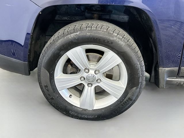 Used 2014 Jeep Compass Sport w/ Power Value Group image 27