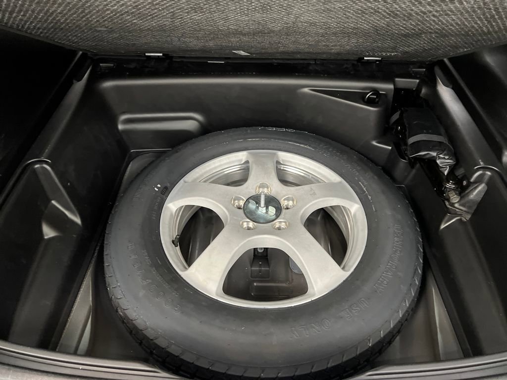 Used 2024 Jeep Grand Cherokee Altitude image 35