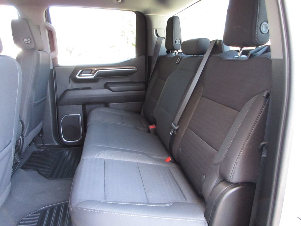 Used 2022 Chevrolet Silverado 1500 LT RWD image 24