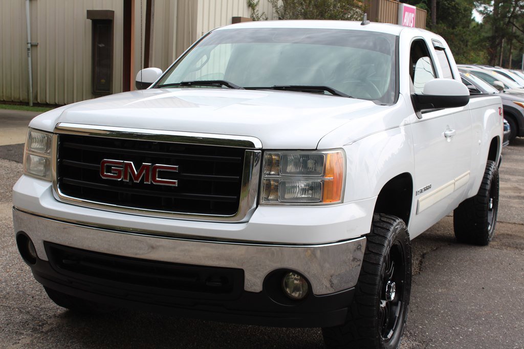 Used 2008 GMC Sierra 1500 SLT w/ SLT Preferred Package image 7