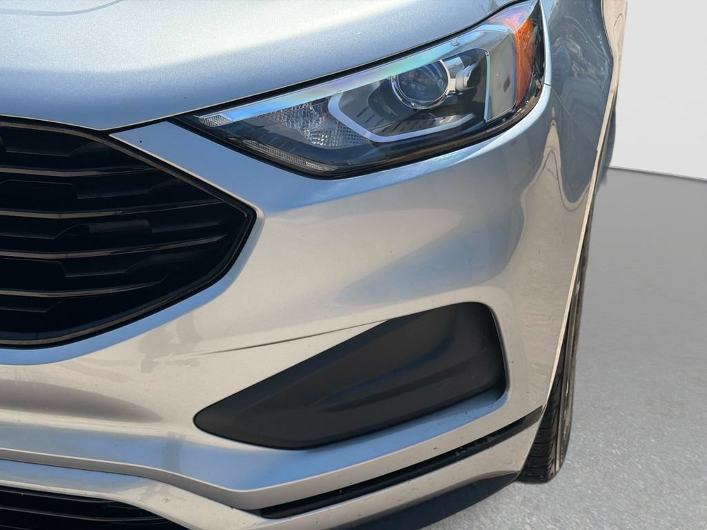 Used 2022 Ford Edge SE w/ Black Appearance Package AWD/4WD image 11