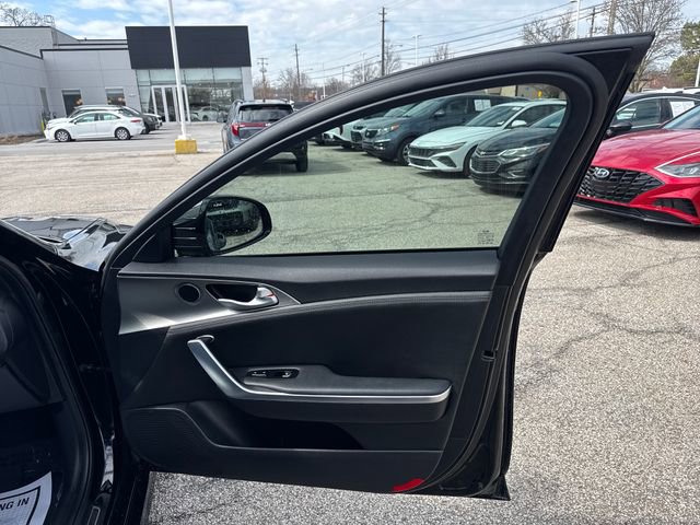 Used 2020 Kia Stinger GT image 15