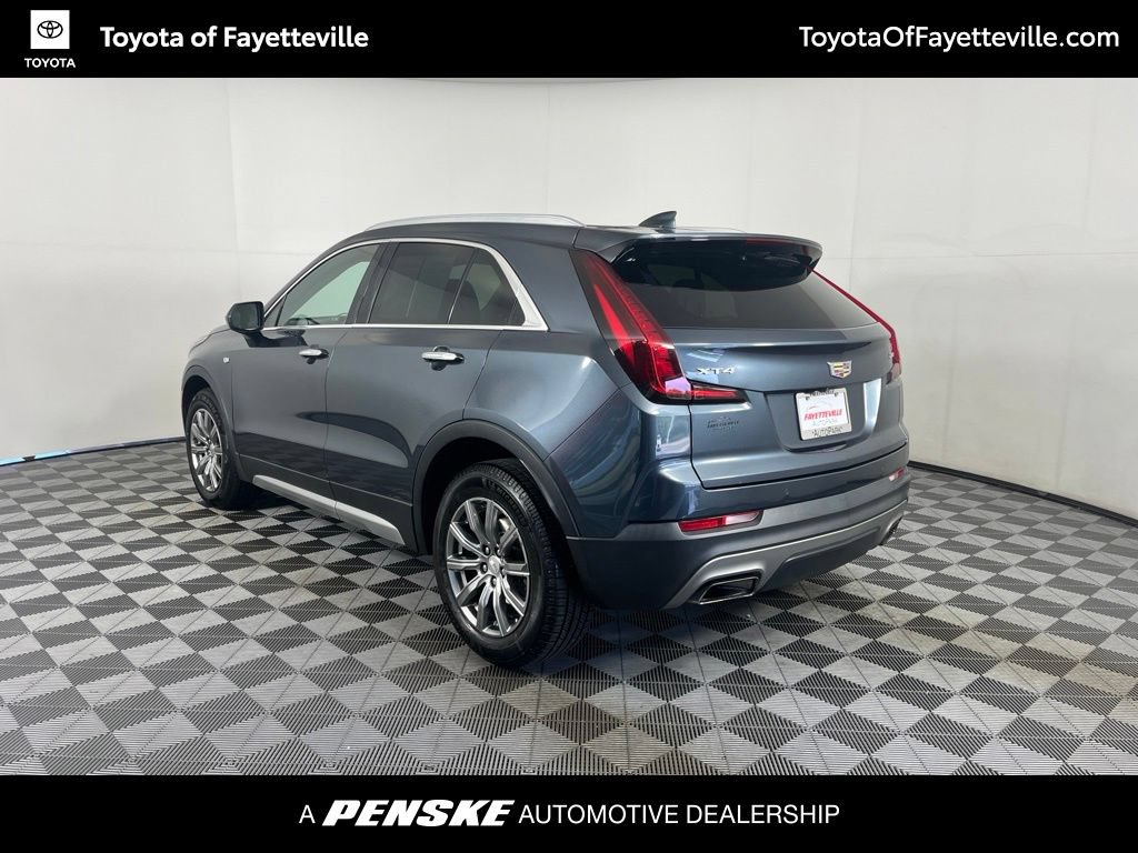 Used 2019 Cadillac XT4 Premium Luxury w/ Driver Awareness Package FWD image 3