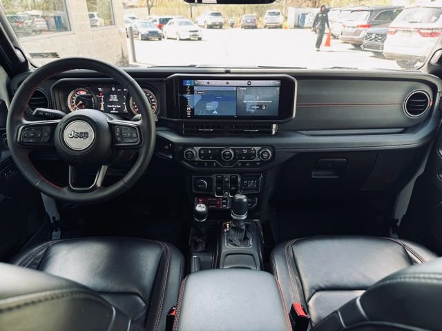 Used 2024 Jeep Gladiator Rubicon image 22