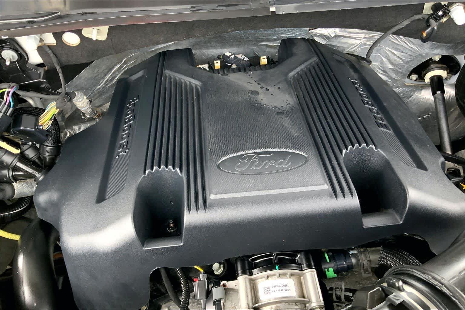 Used 2019 Ford Expedition Limited w/ Equipment Group 302A RWD image 33