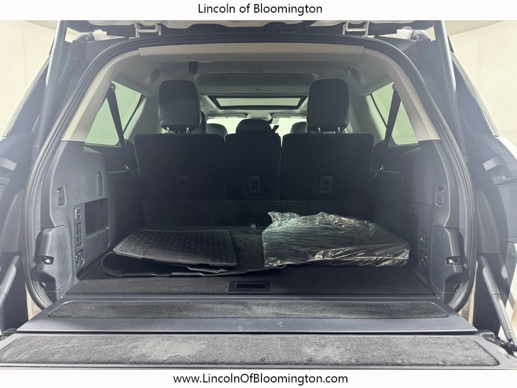 New 2026 Lincoln Navigator L Reserve AWD/4WD image 29
